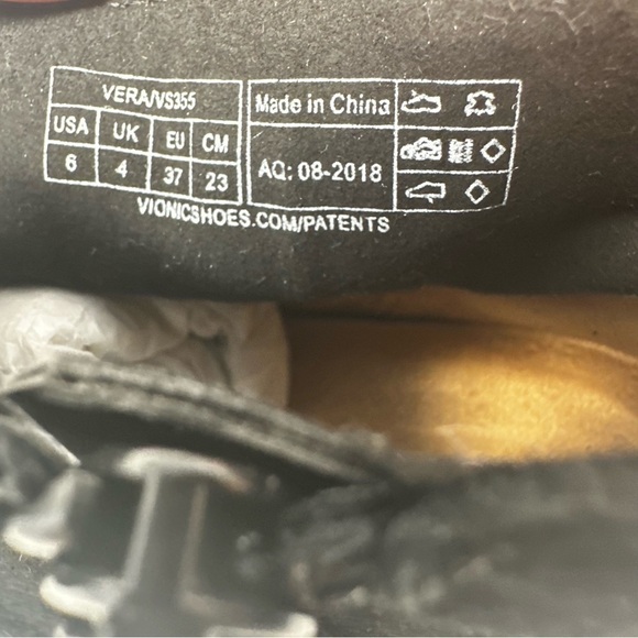 NWOB Vionic Joy Vera Black Suede Water-Resistant Orthotic Ankle Boots Booties 6 - Picture 10 of 12